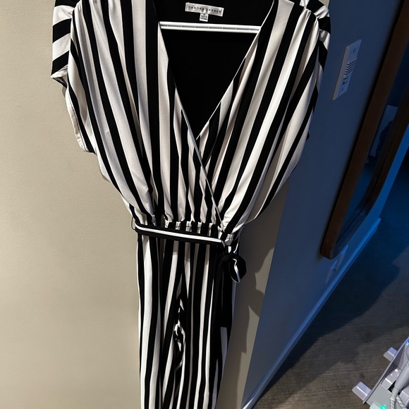 Sandra Darren Stripe Print Jumpsuit - Picture 3 of 4